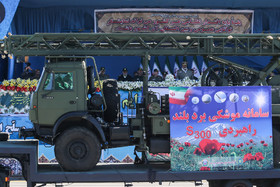 مراسم سی‌وهشتمین سالروز ارتش جمهوری اسلامی ایران